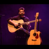 Juan Trova: Canciones para guitarra y banqueta