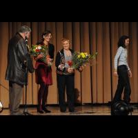 III festival internacional de Teatro Universitario: Zwölf