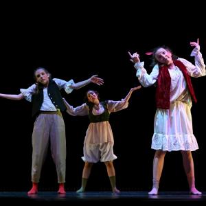 Fotografía de Un capítulo de la Historia de la civilización - Conservatorio de Danza
