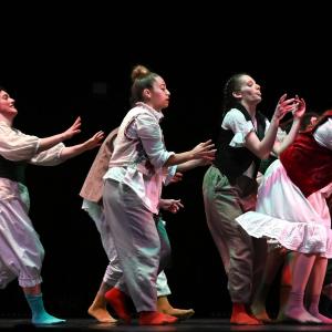 Fotografía de Un capítulo de la Historia de la civilización - Conservatorio de Danza