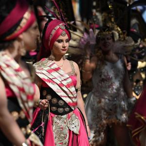 Fotografía de Desfiles de Moros y Cristianos - Comparsas de moros y cristianos de Cúllar