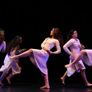 Fotografía de Talleres Danza Contemporánea (pase previo) - Conservatorio de Danza