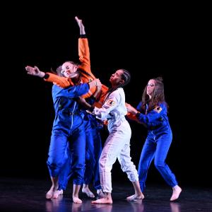 Fotografía de Talleres Danza Contemporánea (pase previo) - Conservatorio de Danza