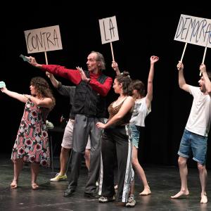 Fotografía de Contra el progreso, el amor y la democracia - La Carpintería Teatral