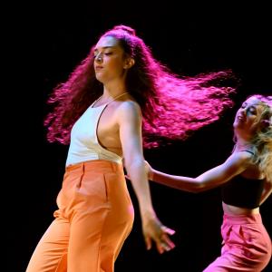 Fotografía de Surfeando la herencia (estreno) - Conservatorio de Danza