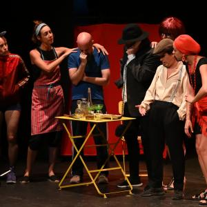 Fotografía de Esperando a la Carrroza - La Carpintería Teatral