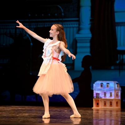 Fotografía de Mary Poppins - Estudio de Danza Carmen