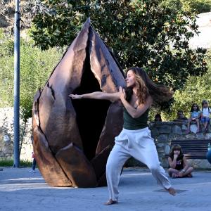 Fotografía de Puenteando: Escultura y danza - 