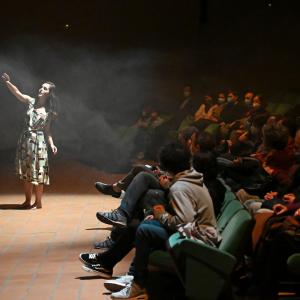 Fotografía de EITUG-19: Tener la cabeza a pájaros - Aula de teatro de la UGR