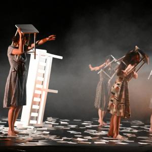 Fotografía de EITUG-19: Tener la cabeza a pájaros - Aula de teatro de la UGR