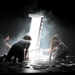 Fotografía de EITUG-19: Tener la cabeza a pájaros - Aula de teatro de la UGR
