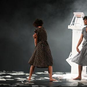 Fotografía de EITUG-19: Tener la cabeza a pájaros - Aula de teatro de la UGR