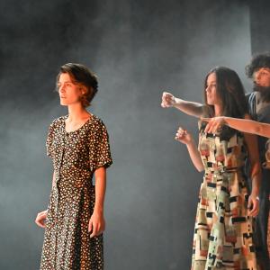 Fotografía de EITUG-19: Tener la cabeza a pájaros - Aula de teatro de la UGR