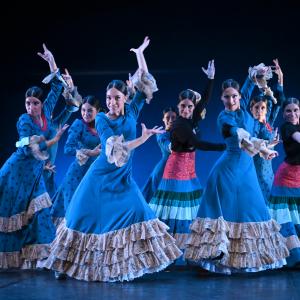 Fotografía de Por bandera (ensayo) - Conservatorio de Danza
