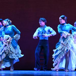 Fotografía de Por Bandera - Conservatorio de Danza