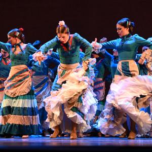 Fotografía de Por Bandera - Conservatorio de Danza