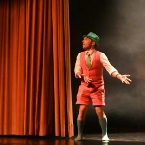 Fotografía de El viaje de Alicia - Cía Danza Fernando Hurtado