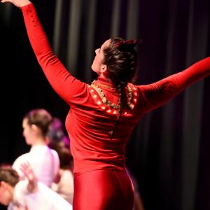 Fotografía de El viaje de Alicia - Cía Danza Fernando Hurtado