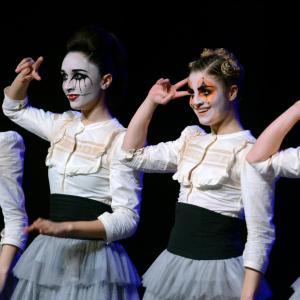 Fotografía de Clowns - Conservatorio de Danza