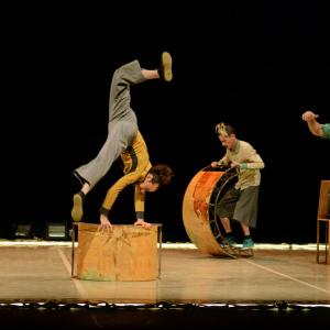 Fotografía de Esencial - Vaivén Circo