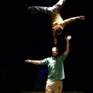 Fotografía de Esencial - Vaivén Circo
