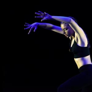 Fotografía de Talleres Danza Contemporánea - Conservatorio de Danza
