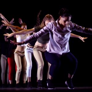 Fotografía de Talleres Danza Contemporánea - Conservatorio de Danza