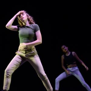 Fotografía de Talleres Danza Contemporánea - Conservatorio de Danza