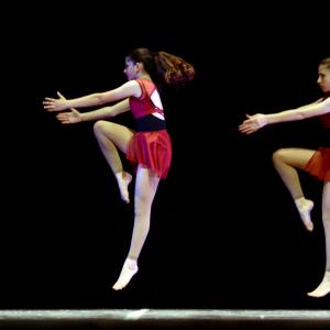 Fotografía de Talleres Danza Contemporánea - Conservatorio de Danza