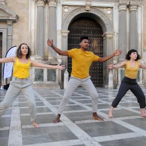 Fotografía de Muestra de Danza contemporánea - Escuela de danza y flamenco Lucía Guarnido