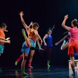 Fotografía de El viaje de Alicia - Cía Danza Fernando Hurtado