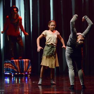 Fotografía de El viaje de Alicia - Cía Danza Fernando Hurtado