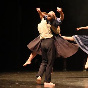 Fotografía de Criatura - Conservatorio de Danza