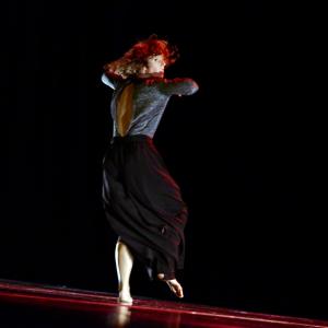 Fotografía de Talleres Danza contemporánea - Conservatorio de Danza