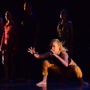 Fotografía de Talleres Danza contemporánea - Conservatorio de Danza