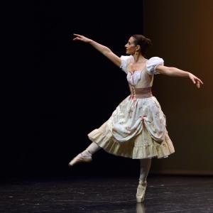 Fotografía de La primavera es danza - Grupo de Danza Tiempo Presente