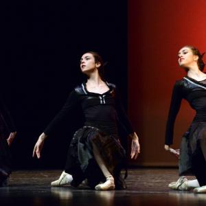 Fotografía de La primavera es danza - Grupo de Danza Tiempo Presente