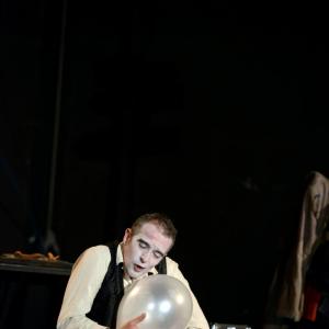 Fotografía de Les Clowns Meurent Comme les Éléphants. - Cia Théâtre Crac