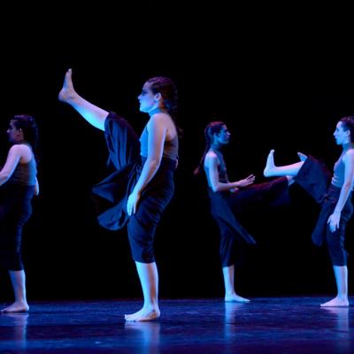 Fotografía de Talleres de danza contemporánea (representación 1) - Conservatorio de Danza