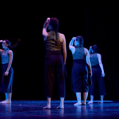 Fotografía de Talleres de danza contemporánea (representación 1) - Conservatorio de Danza