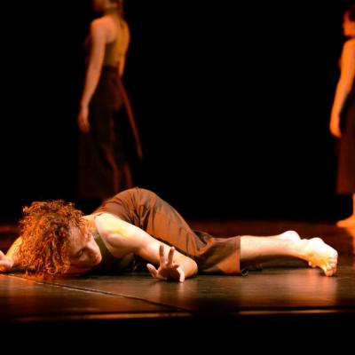 Fotografía de Talleres de danza contemporánea (representación 1) - Conservatorio de Danza