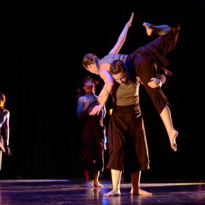 Fotografía de Talleres de danza contemporánea (representación 1) - Conservatorio de Danza
