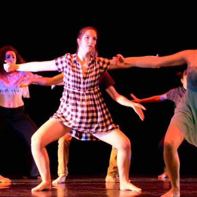 Fotografía de Talleres de danza contemporánea (representación 1) - Conservatorio de Danza