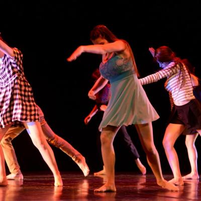 Fotografía de Talleres de danza contemporánea (representación 1) - Conservatorio de Danza