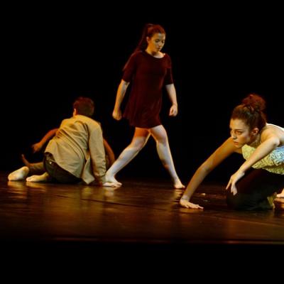 Fotografía de Talleres de danza contemporánea (representación 1) - Conservatorio de Danza