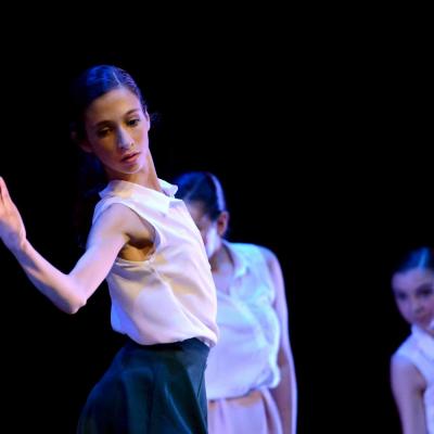 Fotografía de Talleres de danza contemporánea (representación 1) - Conservatorio de Danza