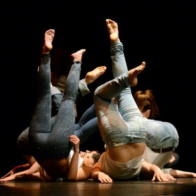 Fotografía de Talleres de danza contemporánea (representación 1) - Conservatorio de Danza