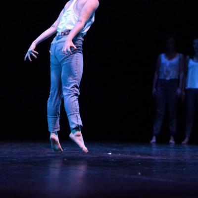 Fotografía de Talleres de danza contemporánea (representación 1) - Conservatorio de Danza