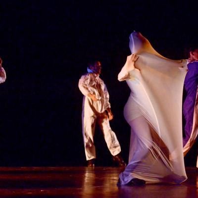 Fotografía de Talleres de danza contemporánea (representación 1) - Conservatorio de Danza