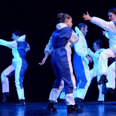 Fotografía de Talleres de danza contemporánea (representación 1) - Conservatorio de Danza